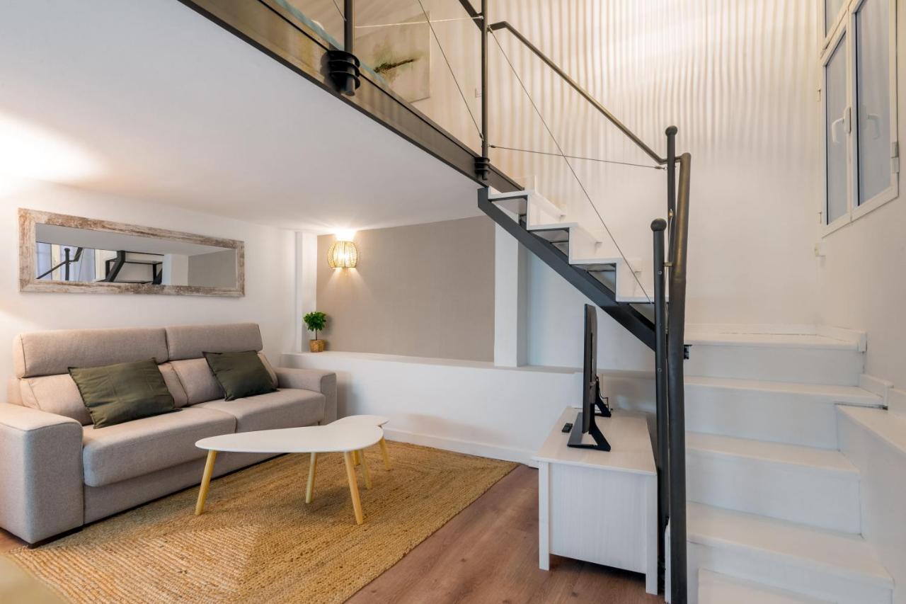 1 Bedroom 1 Bathroom Furnished - Lavapies - Duplex Мадрид Екстериор снимка