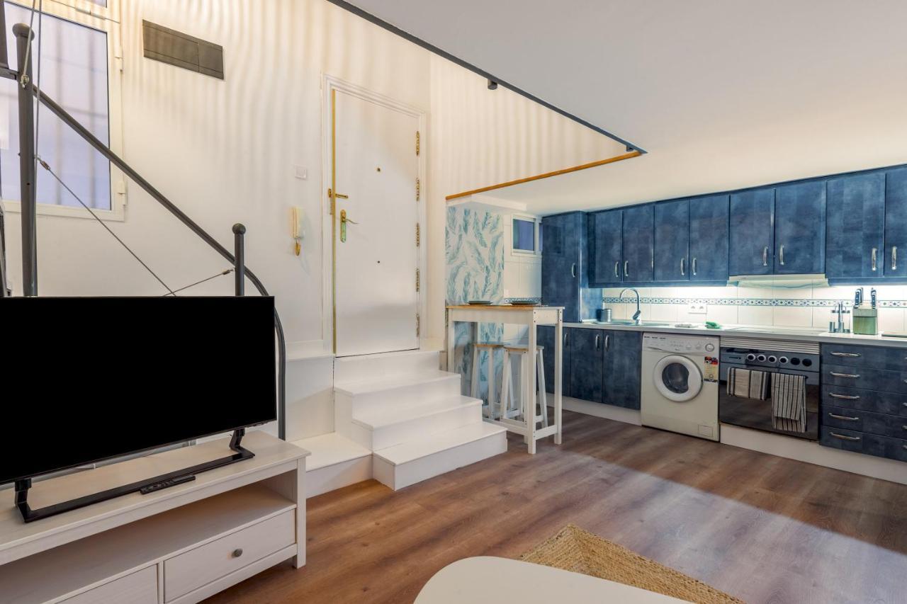 1 Bedroom 1 Bathroom Furnished - Lavapies - Duplex Мадрид Екстериор снимка
